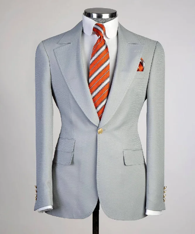 Men Blazers with Tribal Prints for an Exotic Touch​ Classic Light Grey 3 Piece Suit