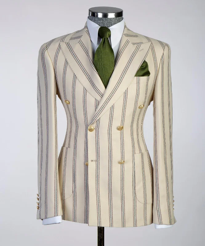 Men Blazers for Family Reunions in Coordinated and Stylish Styles​ Sartoria Beige Double Breasted Suit
