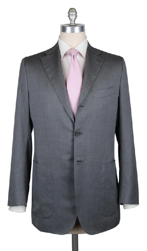 Men Blazers for Outdoor Weddings in Durable and Weather - Resistant Fabrics​ Kiton Gray Suit