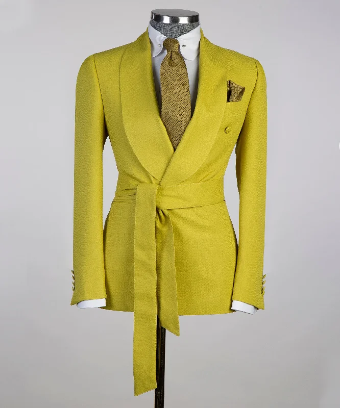 Men Blazers with Striped Patterns for a Business - like Look​ Belted Yellow Suit