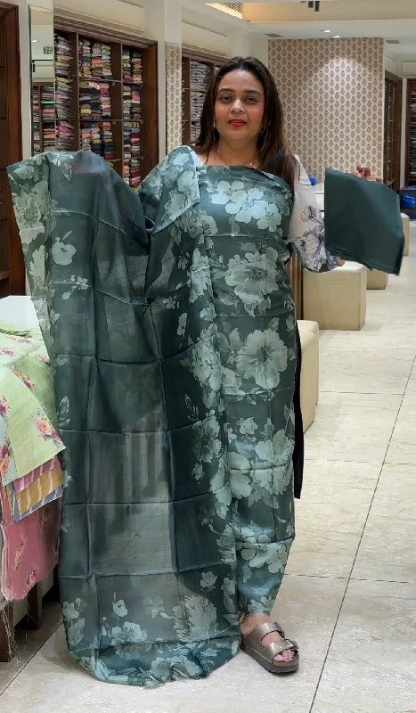 DUSTY GREEN