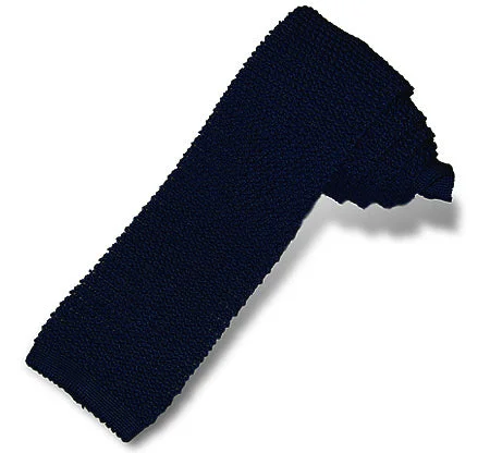 Men Blazers for Spring Weddings in Light - colored and Airy Fabrics​ French Navy Silk Knit Tie