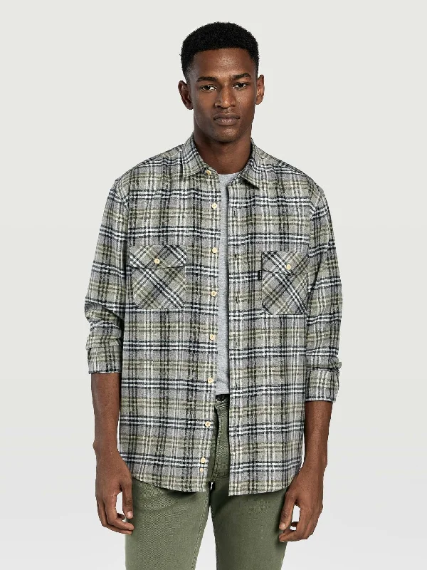 Men's Thermal - Lined Casual Shirts in Black for Added Warmth in Cold Weather Regular fit flannel shirt